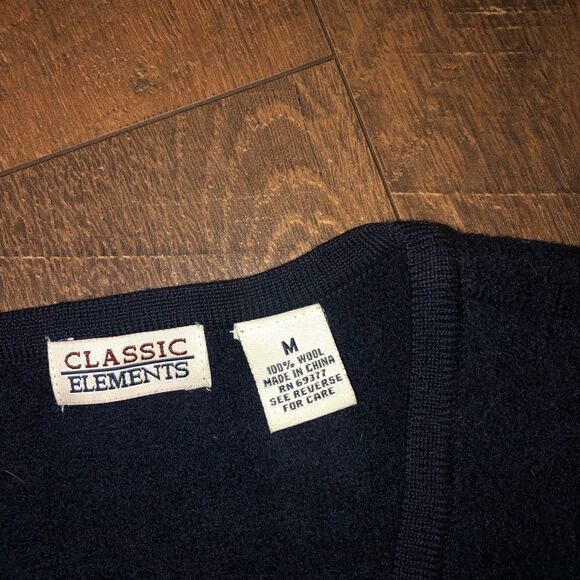Classic Elements 100% wool vest - Picture 2 of 3
